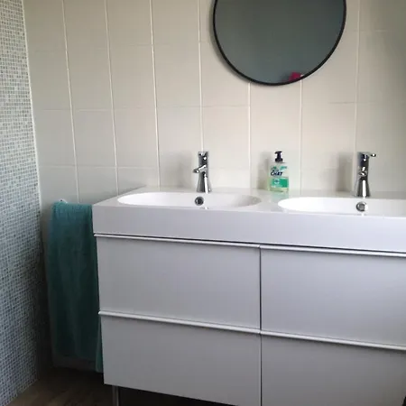 D'hôtes La Parenthèse Alojamento de Acomodação e Pequeno-almoço Wambrechies